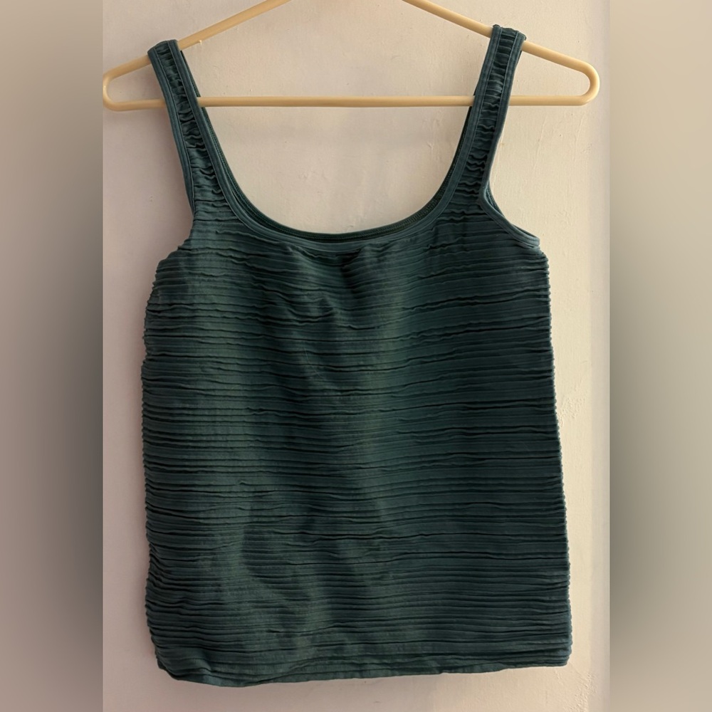 Anthropologie Ribbed/Textured Cropped Tank Top Size Small
